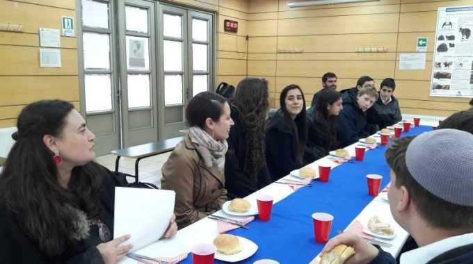 Rab Shlomo Amar Visitó Maimonides School
